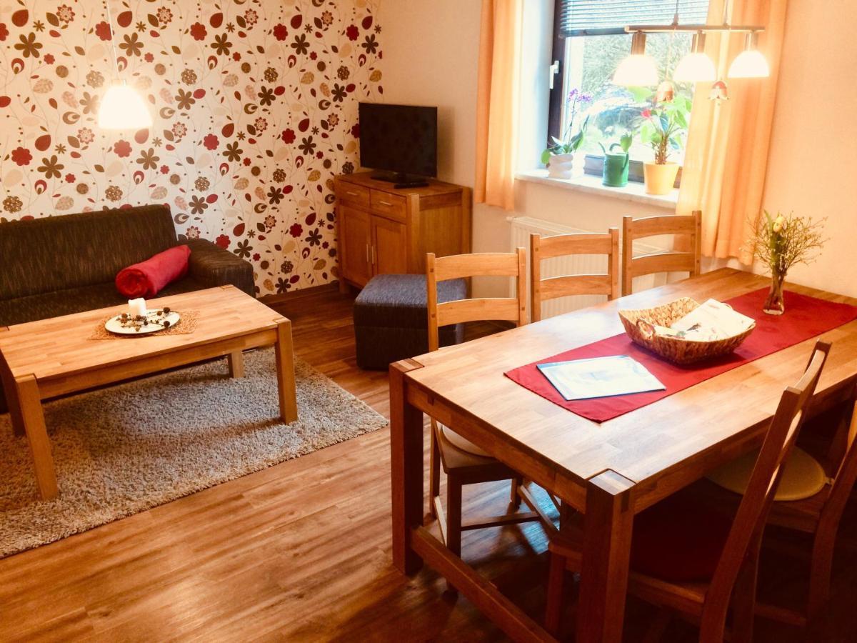 Haus Am Gruendel Appartement Altenberg Buitenkant foto